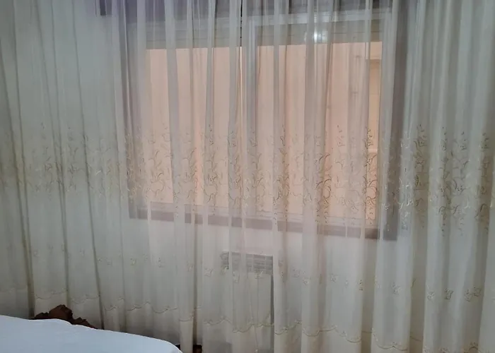 Appartement Concepcion Arenal 175 *